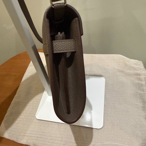 Hermes Kelly To Go Epsom Etoupe Silver Hardware - Picture 13 of 15